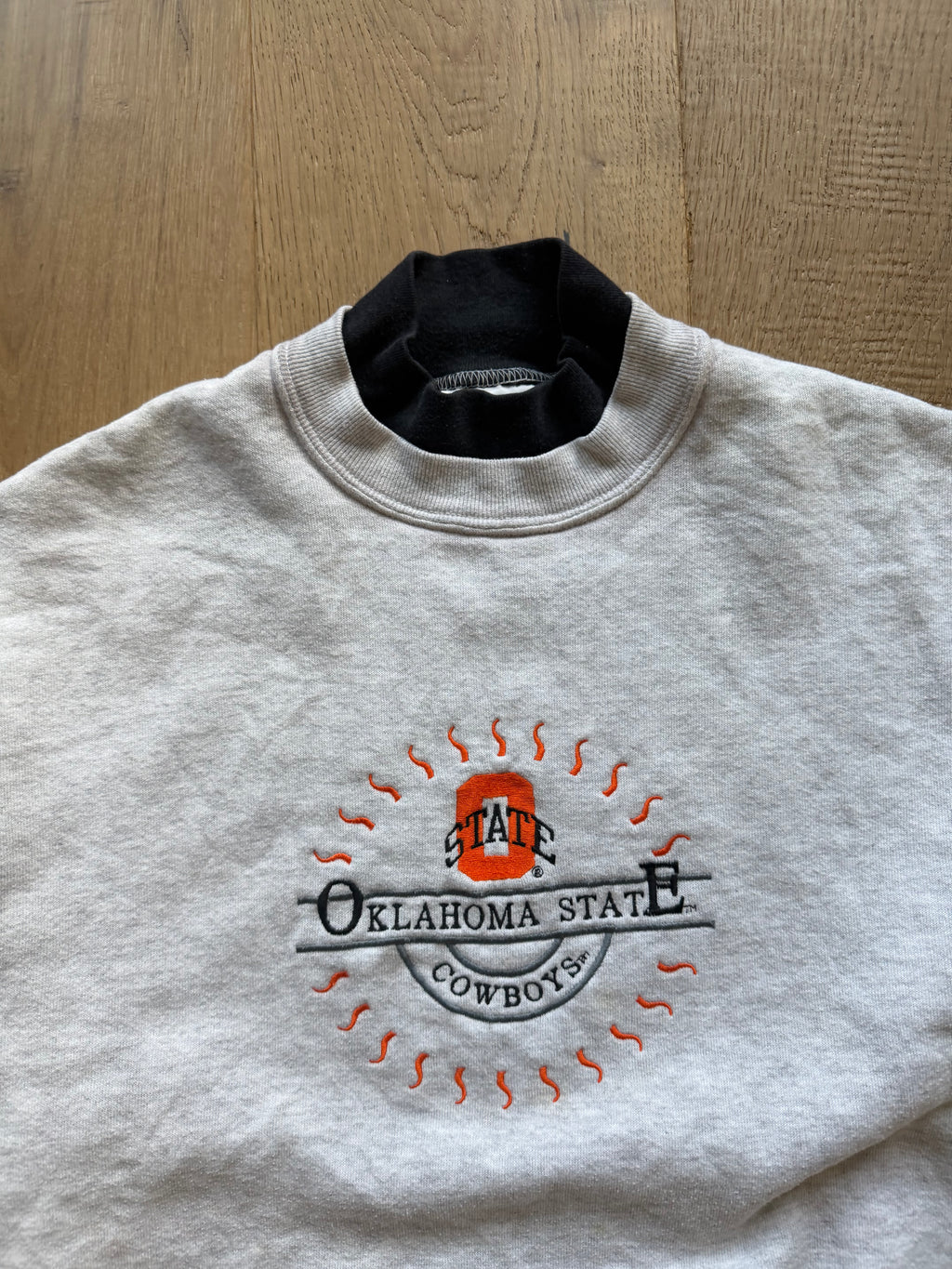 Grey 90s OState Embroidered Mockneck Crewneck Sweatshirt Large