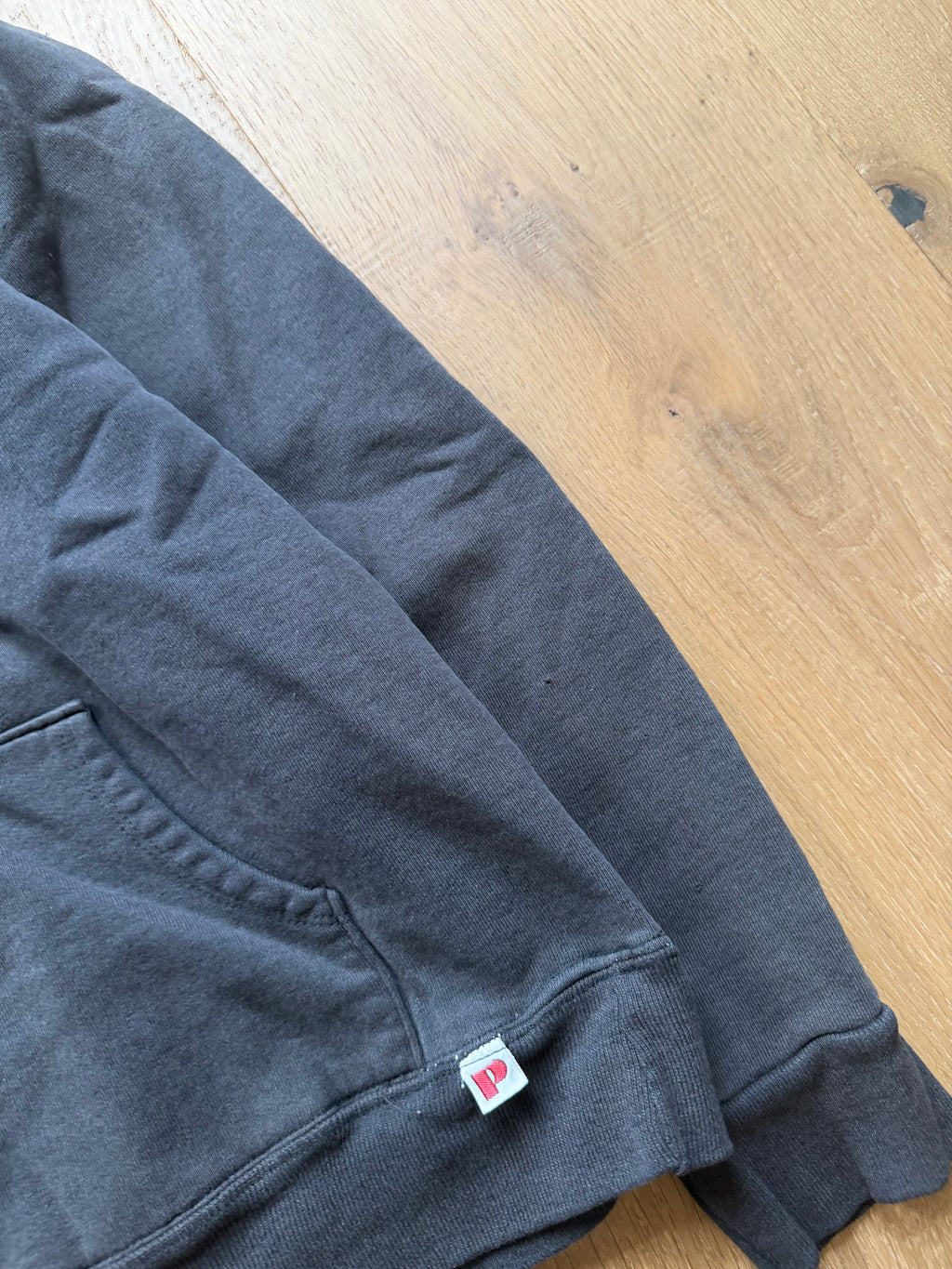 Faded Black 90s Paramount OSU Pete Invert Hoodie XS