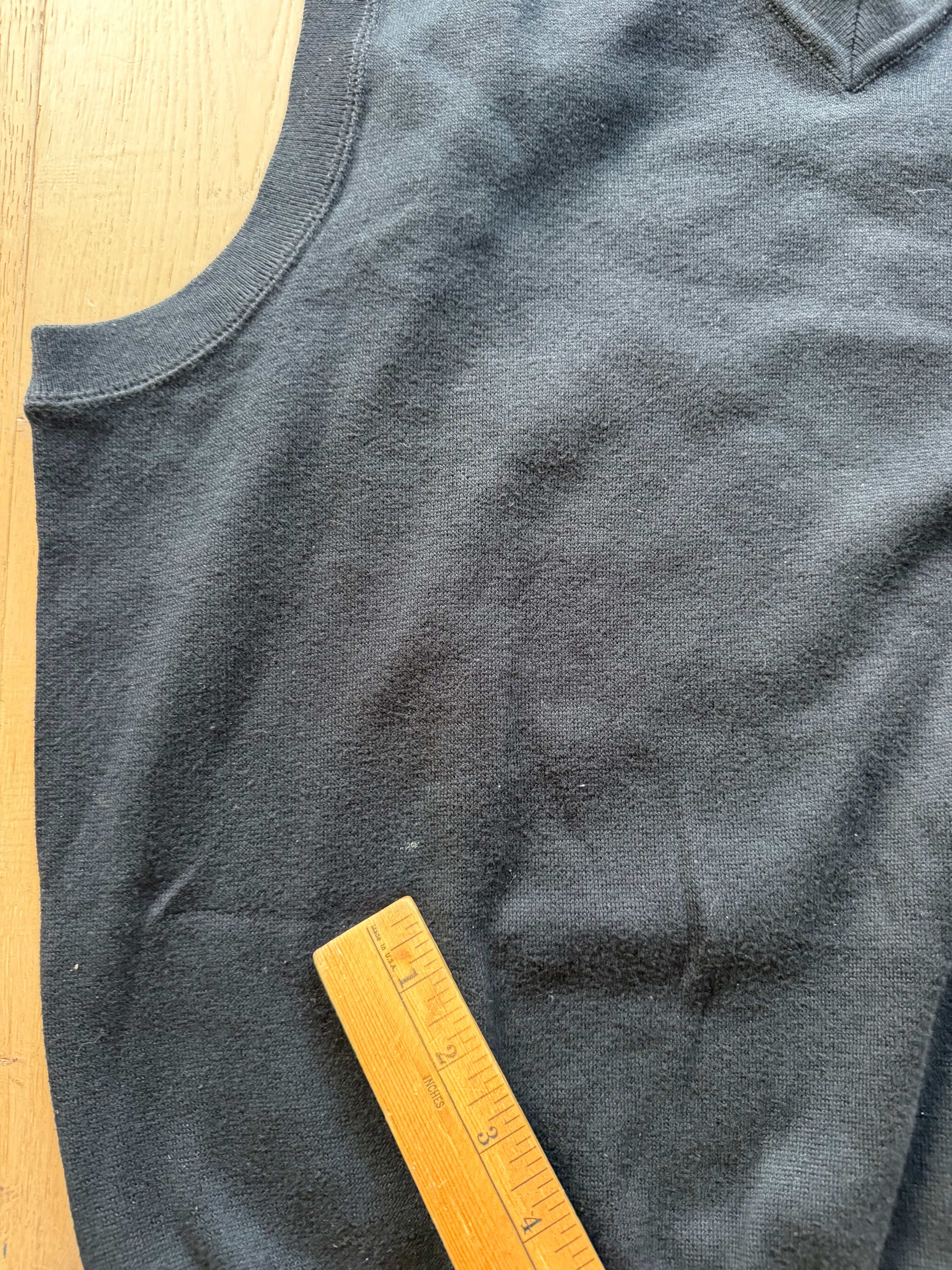Black 00s Cutter and Buck OSU Sweater Vest Medium