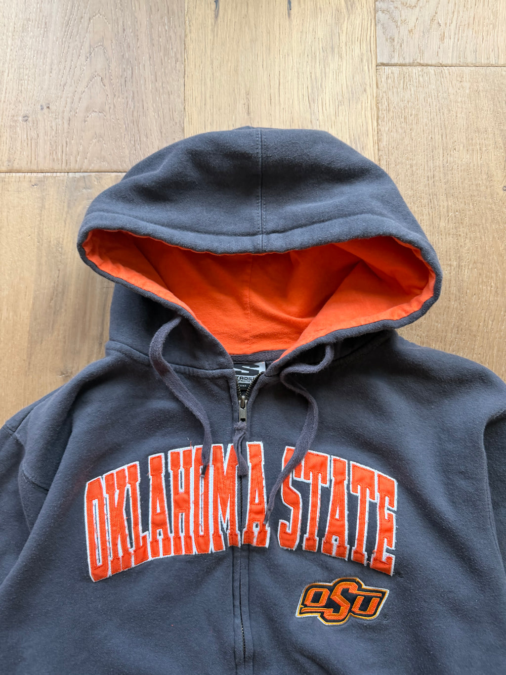 Grey 00s Colosseum “Oklahoma State” Zip Up Hoodie Medium