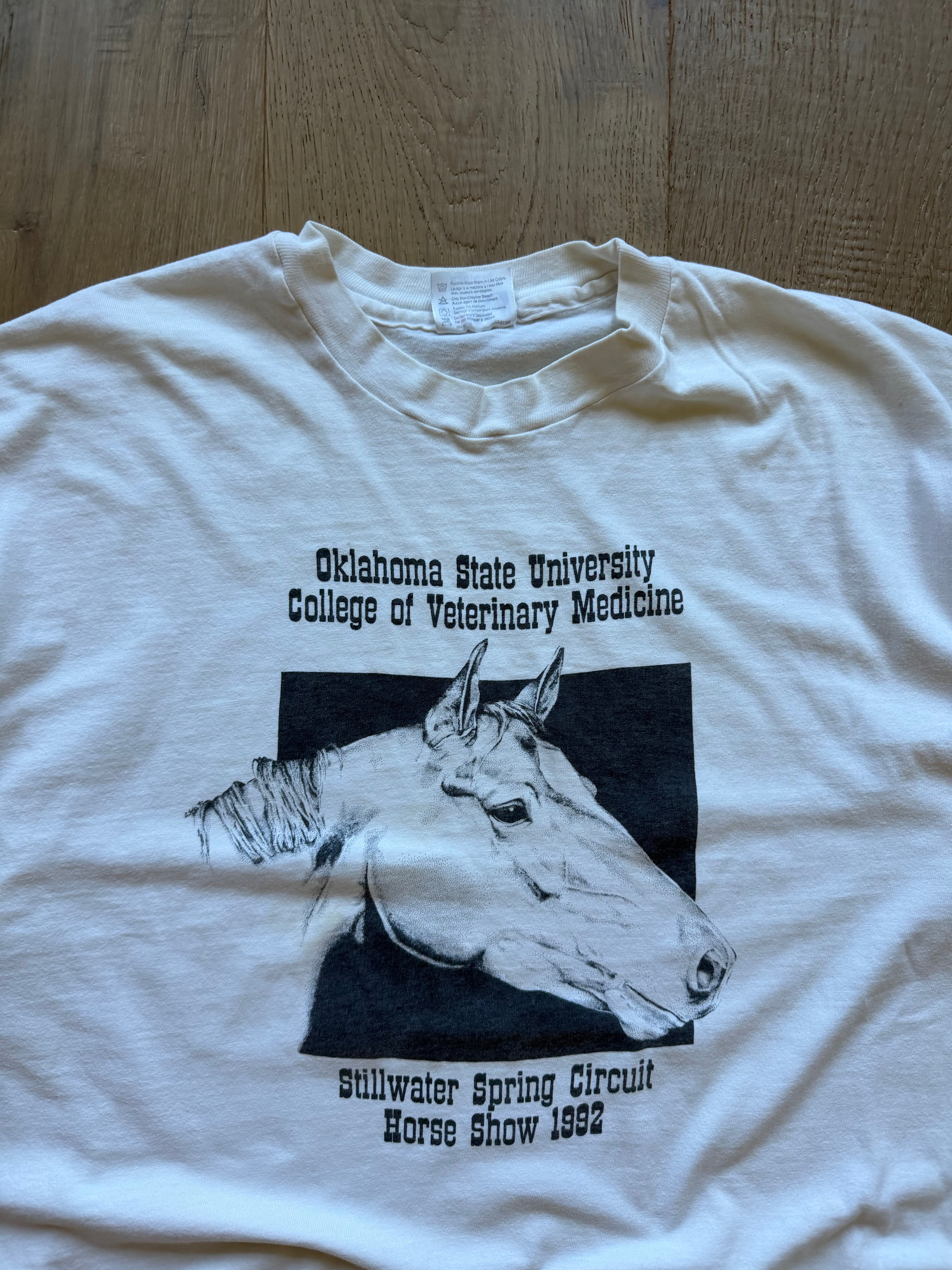White 90s Oklahoma State Veterinary Medicine Horse Show T-Shirt XL