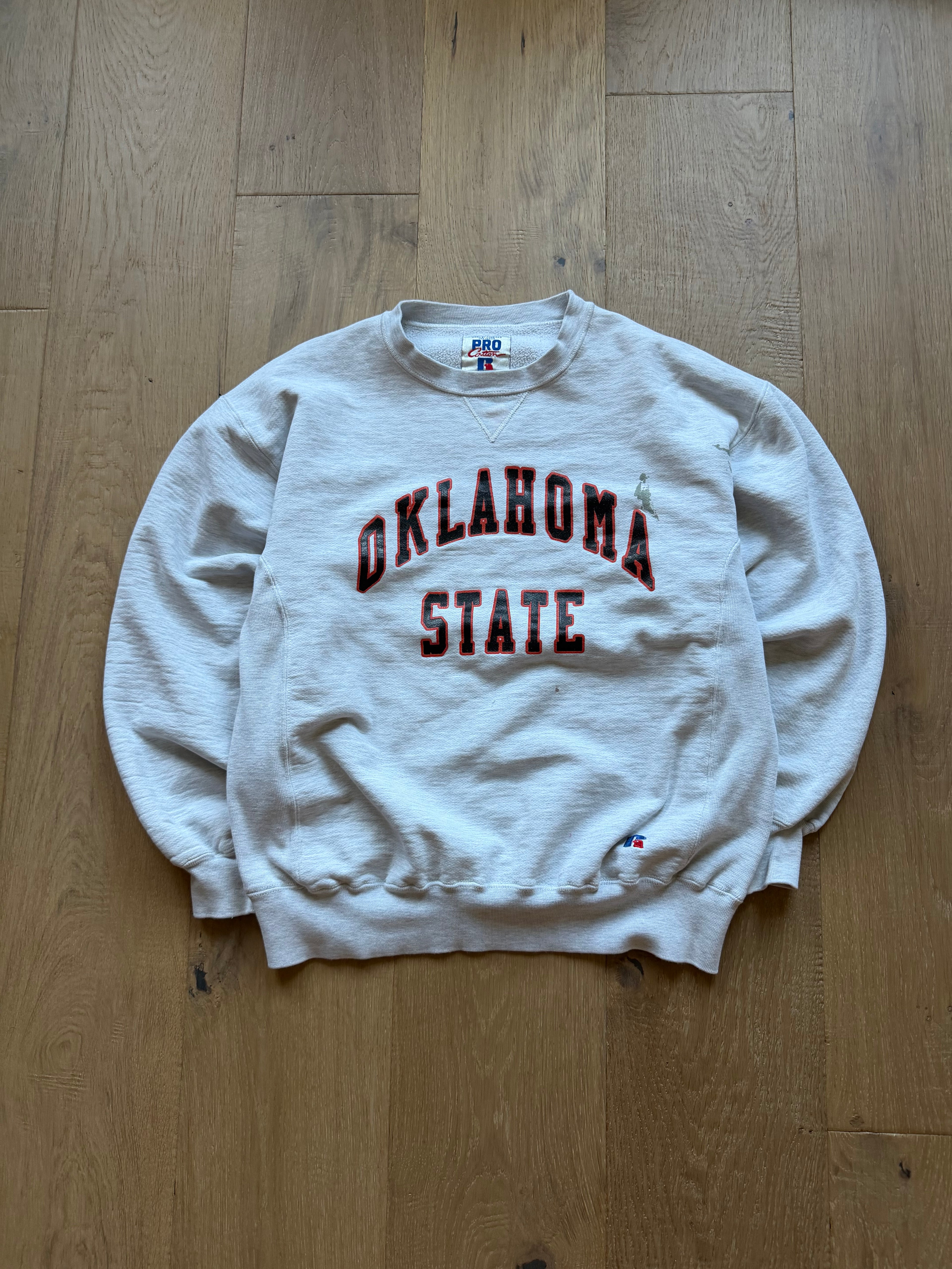 Light Grey 90s Russell Athletic Pro Cotton “Oklahoma State” Black Classic Crewneck Sweatshirt Medium