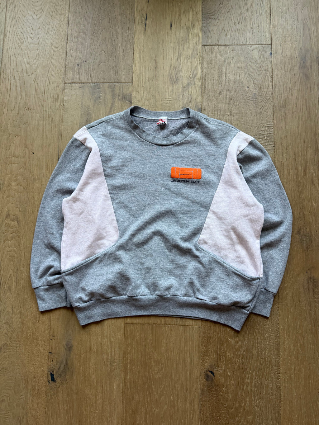 Grey + Light Pink OSU Front Pocket Crewneck Sweatshirt Small
