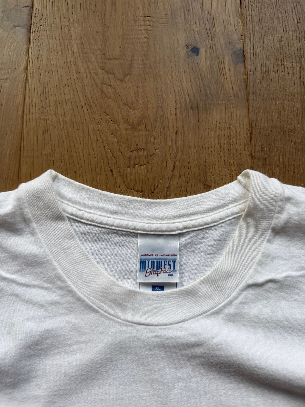 White 1997 NCAA Baseball Midwest Regional Plate Team T-Shirt XL