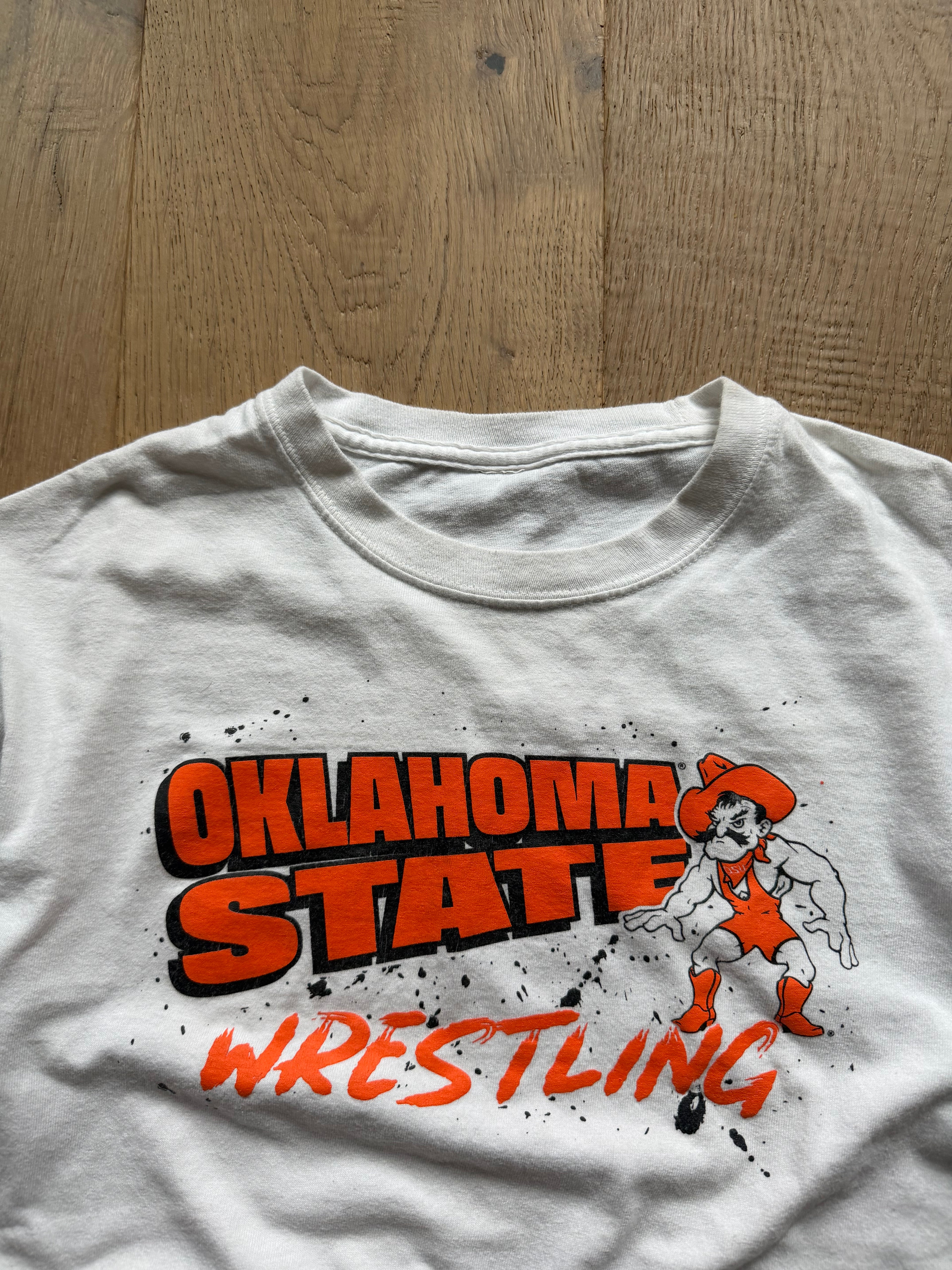 White 00s Oklahoma State Wrestling Splatter T-Shirt Small