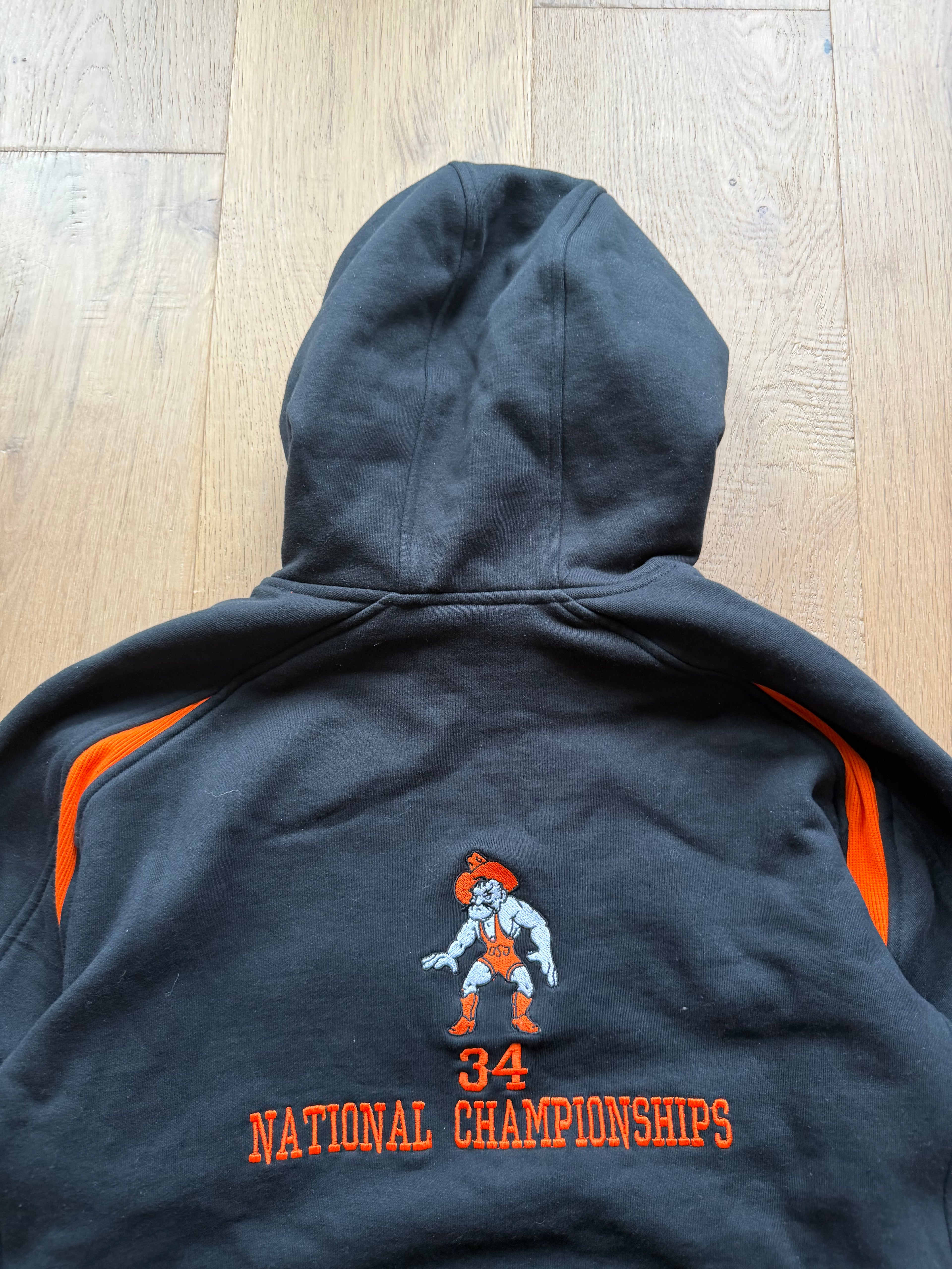Black 00s Nike Oklahoma State Wrestling National Champions Embroidered Hoodie NWT Medium