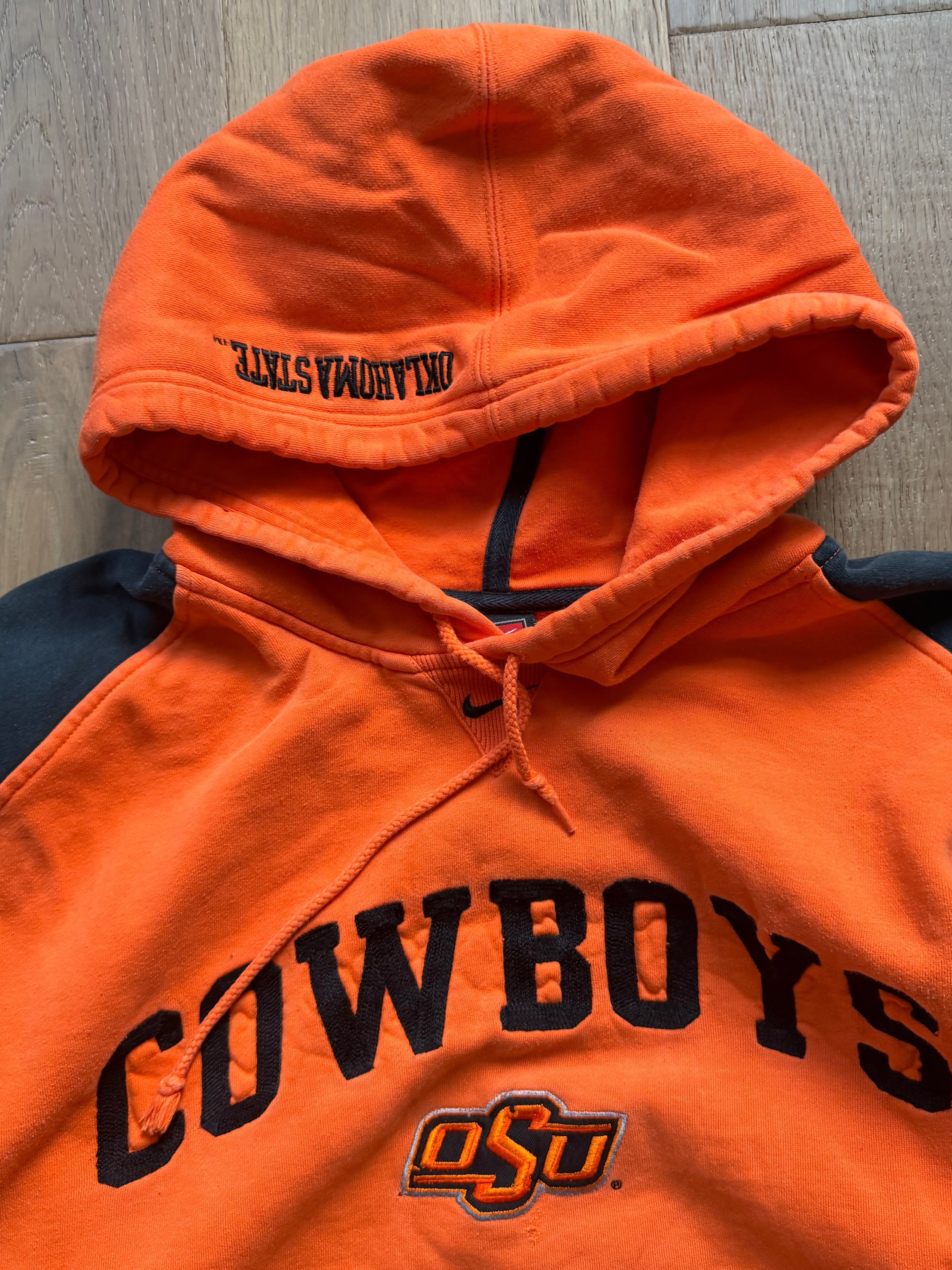 Orange and Black 00s Nike OSU “Cowboys” Centerswoosh Hoodie XL
