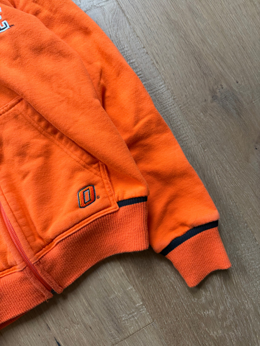 Orange 00s Nike “Oklahoma State” Slanted Zip Up Hoodie Women’s Small