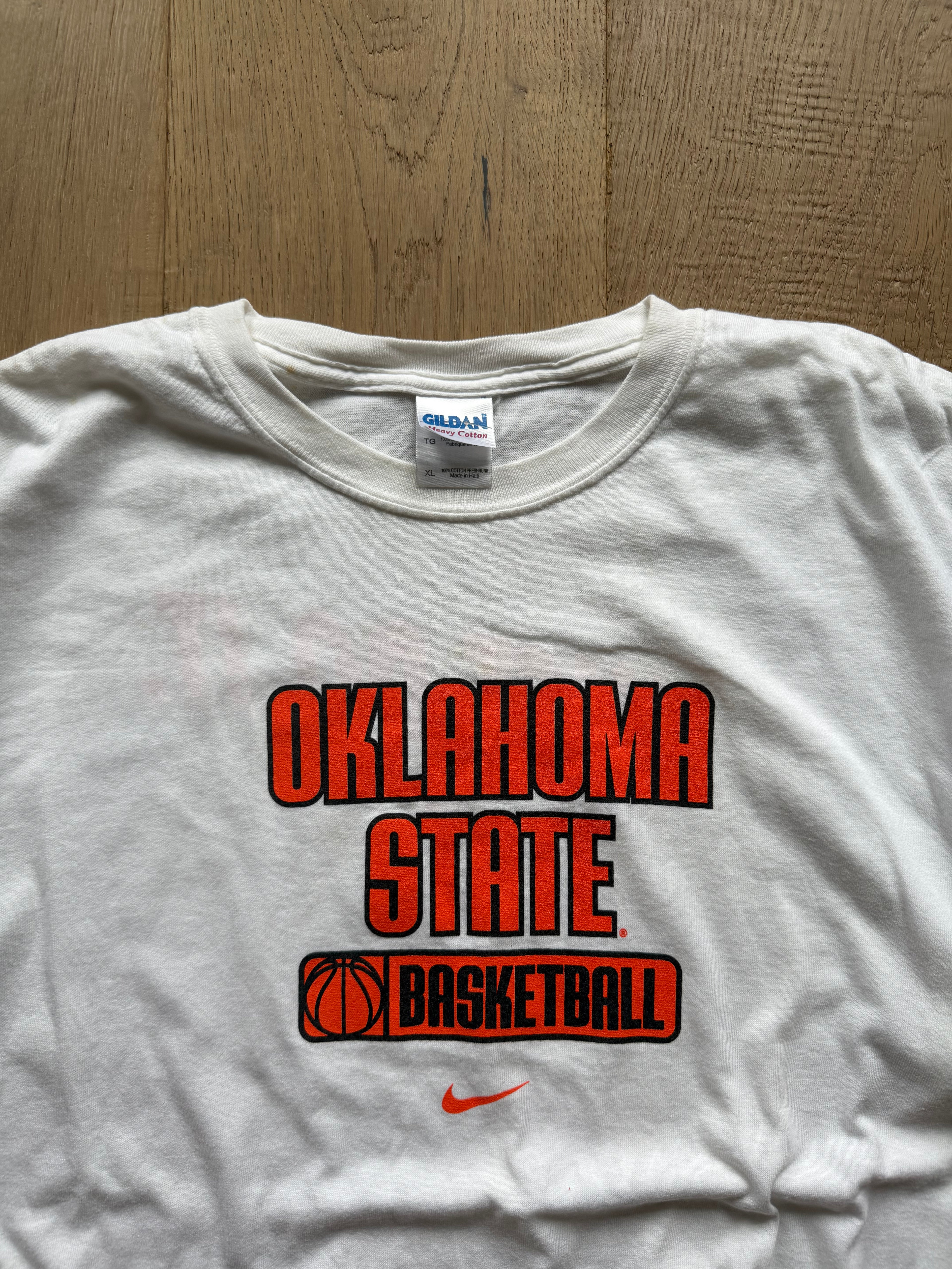 White 00s Oklahoma State Basketball Nike Bootleg T-Shirt XL