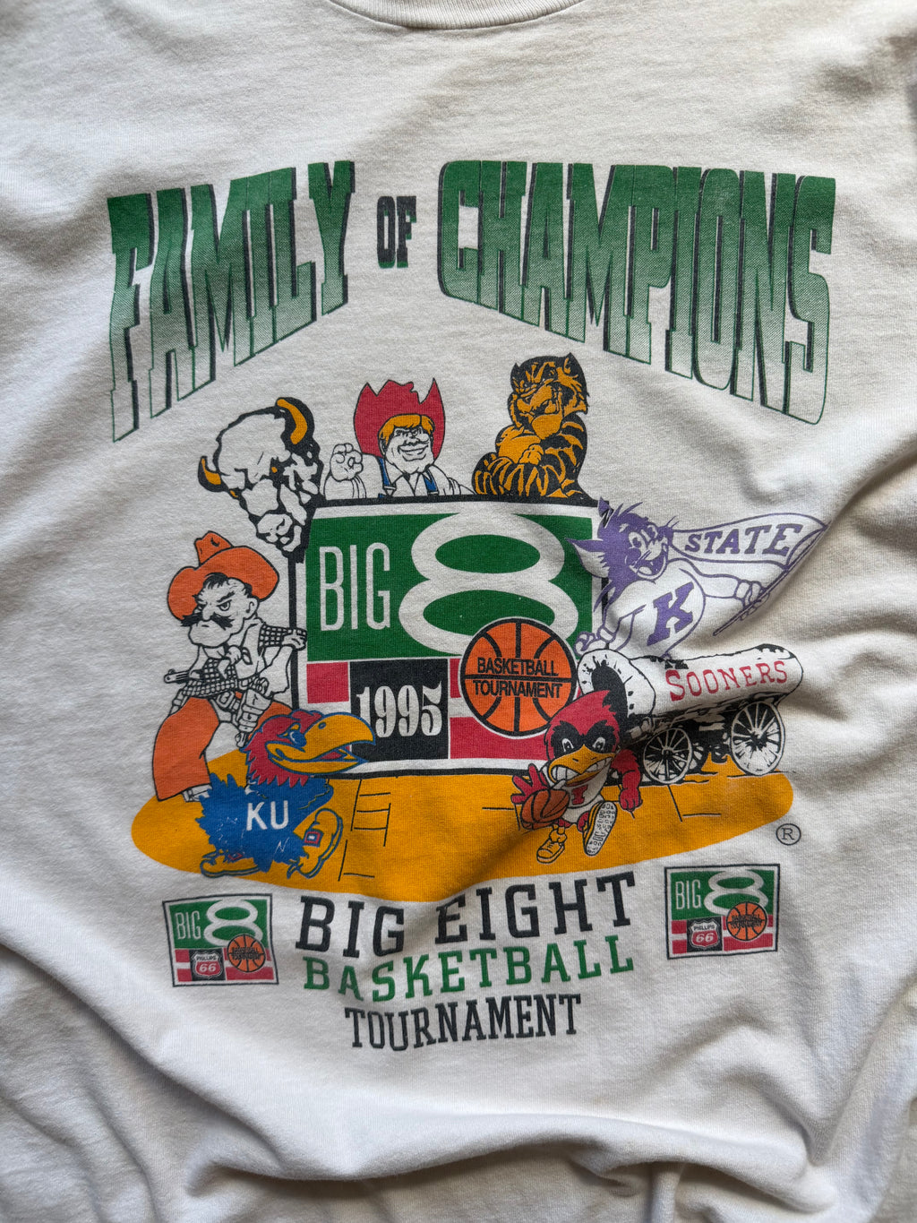 White 1995 Big 8 Basketball Tournament Mascots T-Shirt XL