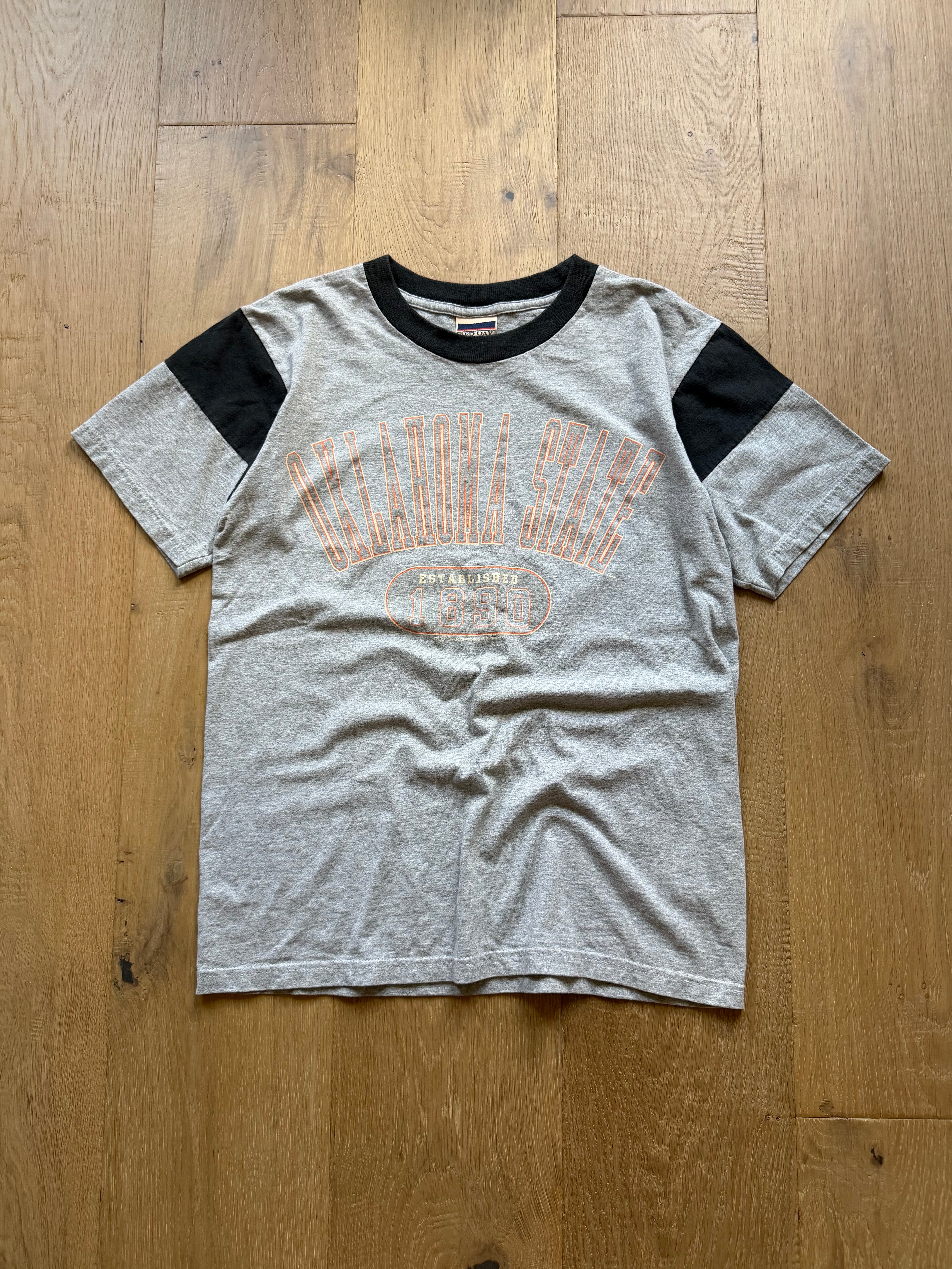 Grey + Black 00s Red Oak OSU Established 1890 Block Sleeve T-Shirt Medium