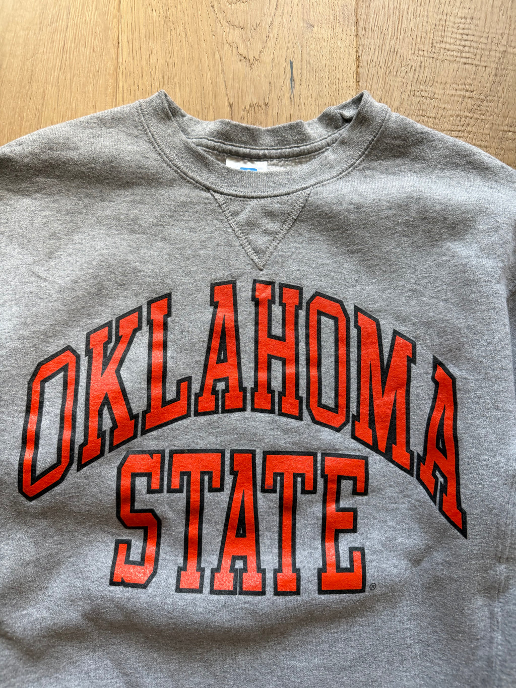 Grey 00s Russell Athletic “Oklahoma State” Classic Crewneck Sweatshirt Medium