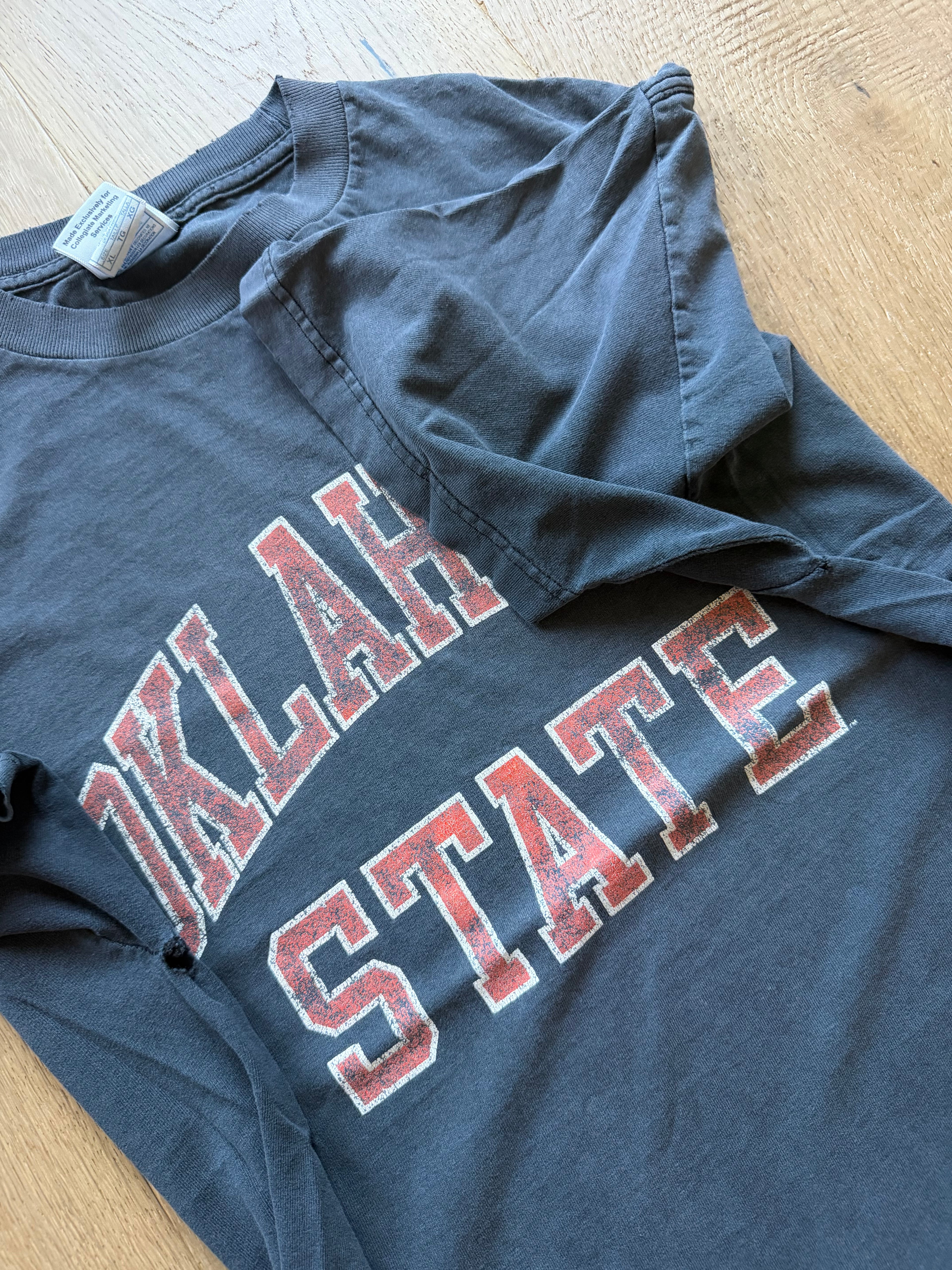 Faded Black 00s “Oklahoma State” Classic T-Shirt XL