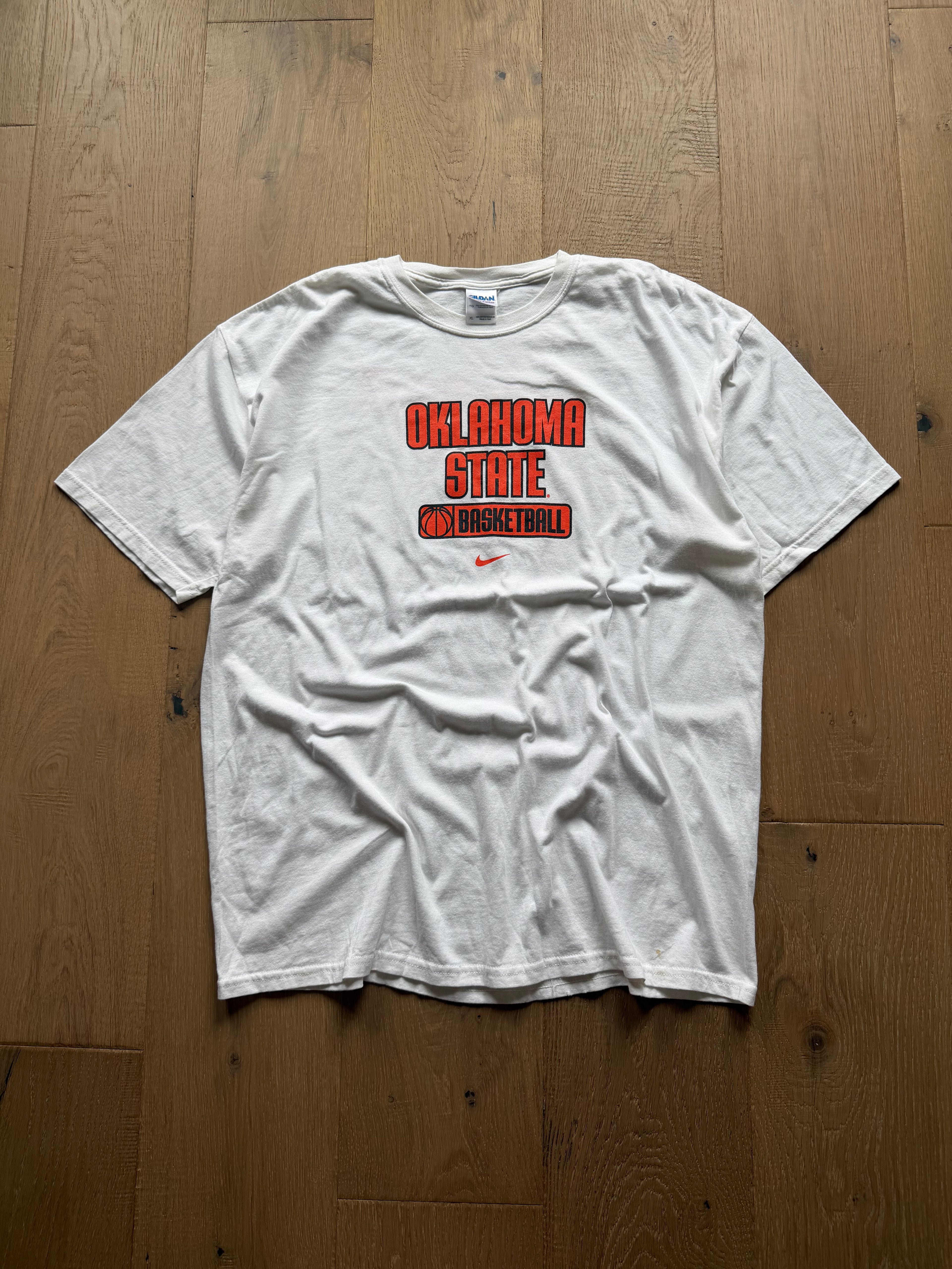 White 00s Oklahoma State Basketball Nike Bootleg T-Shirt XL